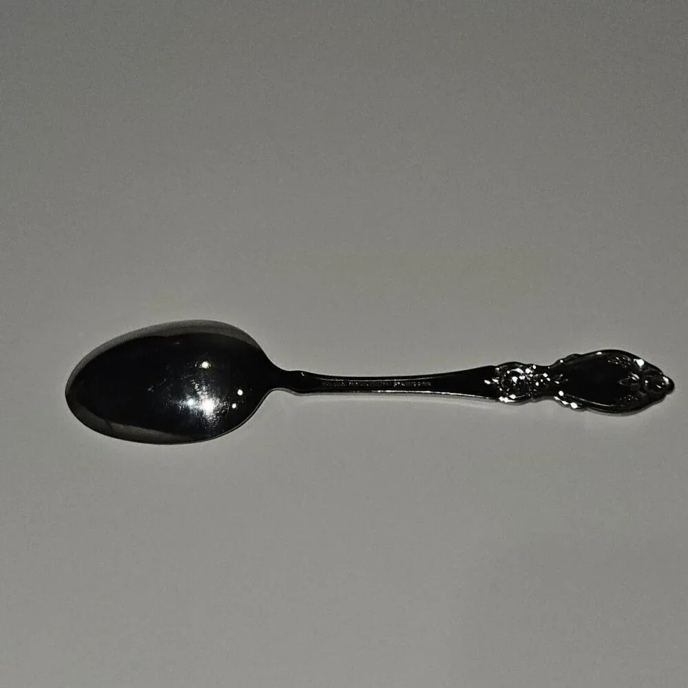 Oneida Community Stainless Single 6.5